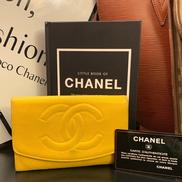 Chanel Yellow Caviar Wallet with Authenticity Card - Picture 1 of 13